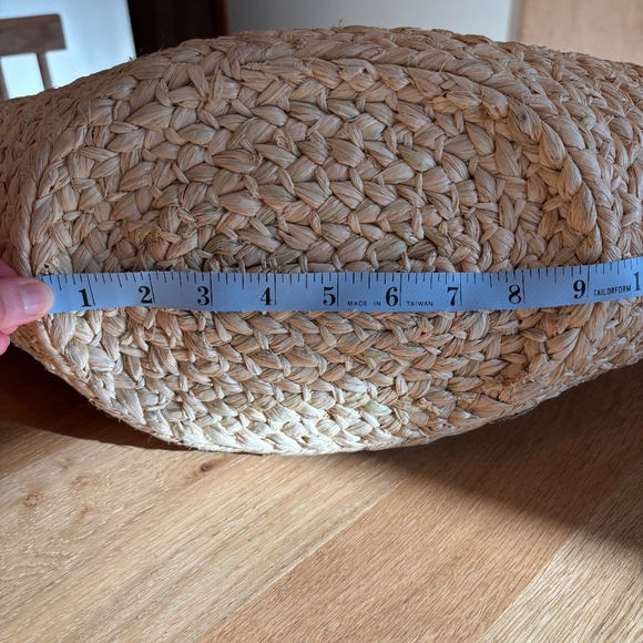 Cesta Collective Taco Tote Basket - Raffia w/ Leather Handles - Picture 10 of 14